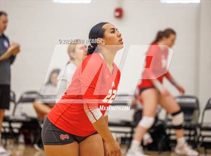 Thumbnail 3 in Mater Dei @ Marist (Durango Fall Classic) photogallery.