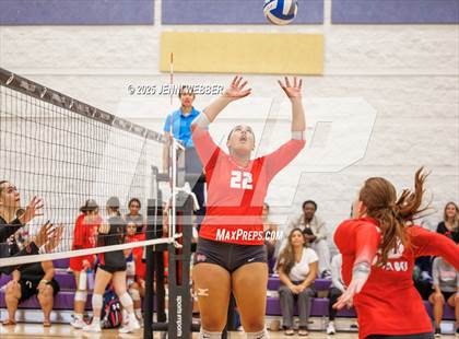 Thumbnail 3 in Mater Dei @ Marist (Durango Fall Classic) photogallery.