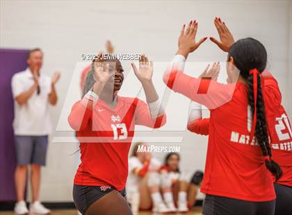 Thumbnail 1 in Mater Dei @ Marist (Durango Fall Classic) photogallery.