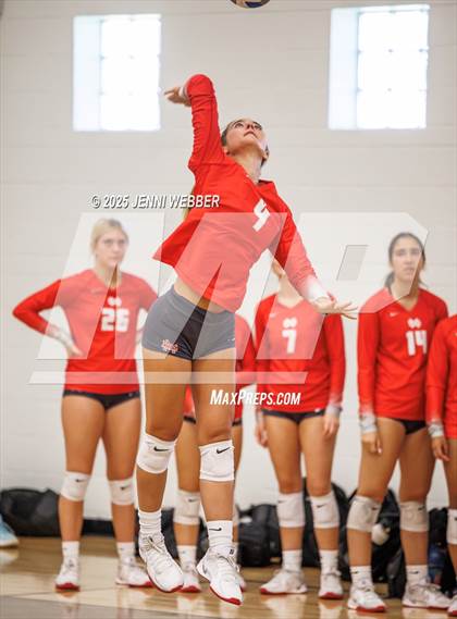 Thumbnail 1 in Mater Dei @ Marist (Durango Fall Classic) photogallery.