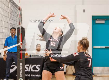Thumbnail 3 in Mater Dei @ Marist (Durango Fall Classic) photogallery.