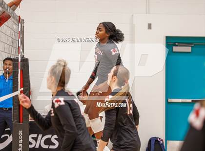 Thumbnail 1 in Mater Dei @ Marist (Durango Fall Classic) photogallery.
