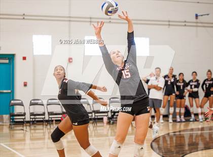 Thumbnail 3 in Mater Dei @ Marist (Durango Fall Classic) photogallery.