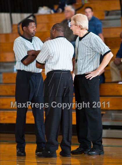 Thumbnail 2 in Madison [James] vs La Marque (McDonald's Texas Invitational) photogallery.