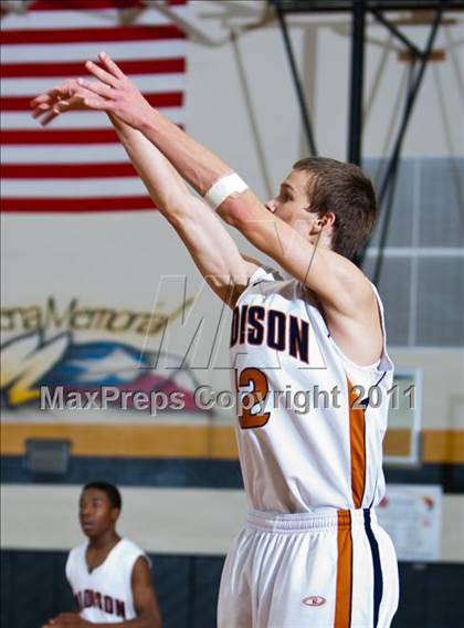 Thumbnail 3 in Madison [James] vs La Marque (McDonald's Texas Invitational) photogallery.