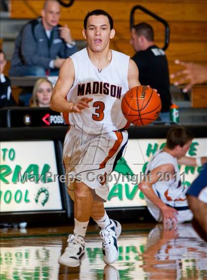 Thumbnail 1 in Madison [James] vs La Marque (McDonald's Texas Invitational) photogallery.