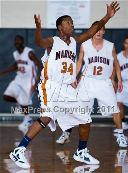 Thumbnail 1 in Madison [James] vs La Marque (McDonald's Texas Invitational) photogallery.