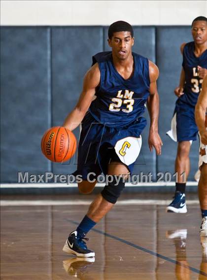 Thumbnail 3 in Madison [James] vs La Marque (McDonald's Texas Invitational) photogallery.