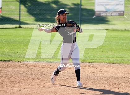 Thumbnail 3 in Northwood @ Aliso Niguel photogallery.