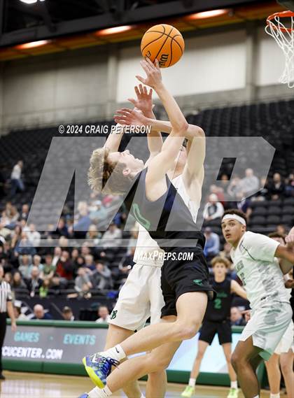 Thumbnail 3 in Ridgeline vs. Green Canyon (UHSAA 4A Quarterfinals) photogallery.