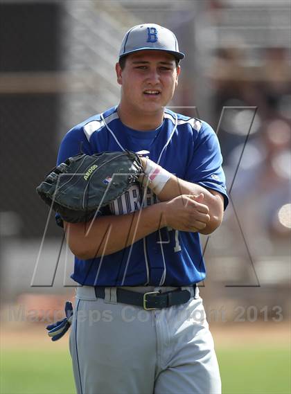 Thumbnail 1 in Burbank @ Hoover photogallery.
