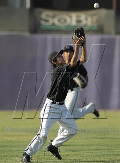 Thumbnail 3 in Burbank @ Hoover photogallery.