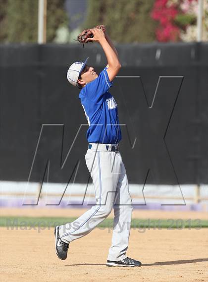 Thumbnail 3 in Burbank @ Hoover photogallery.