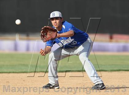 Thumbnail 3 in Burbank @ Hoover photogallery.