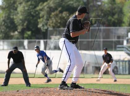 Thumbnail 3 in Burbank @ Hoover photogallery.