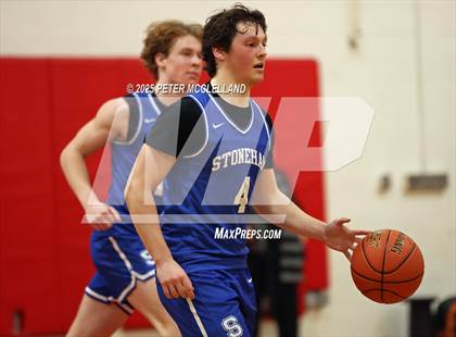 Thumbnail 2 in Stoneham @ Amesbury photogallery.