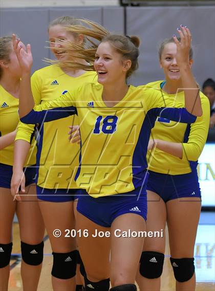 Thumbnail 1 in Clark vs Clemens (NEISD Invitational) photogallery.