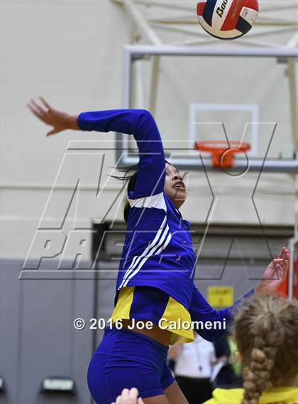 Thumbnail 1 in Clark vs Clemens (NEISD Invitational) photogallery.