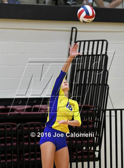 Thumbnail 1 in Clark vs Clemens (NEISD Invitational) photogallery.