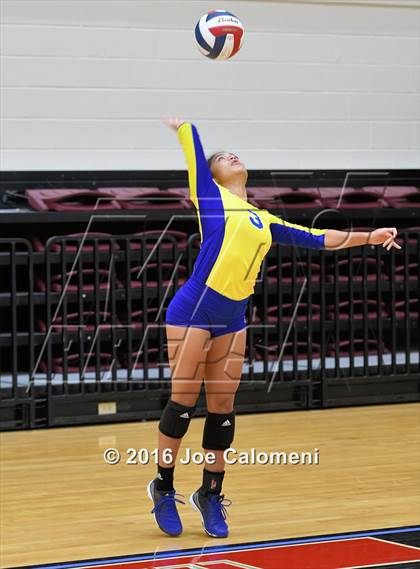 Thumbnail 2 in Clark vs Clemens (NEISD Invitational) photogallery.