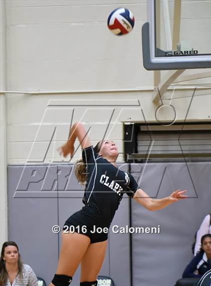 Thumbnail 3 in Clark vs Clemens (NEISD Invitational) photogallery.
