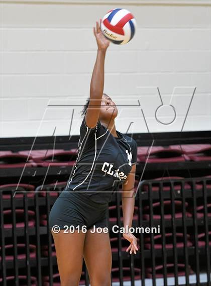 Thumbnail 3 in Clark vs Clemens (NEISD Invitational) photogallery.