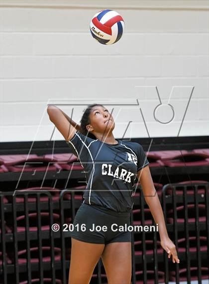 Thumbnail 2 in Clark vs Clemens (NEISD Invitational) photogallery.