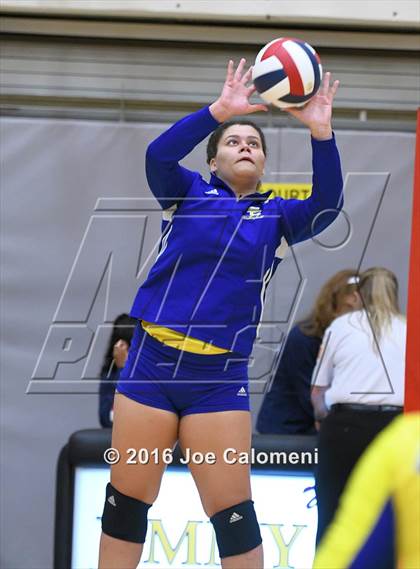 Thumbnail 2 in Clark vs Clemens (NEISD Invitational) photogallery.