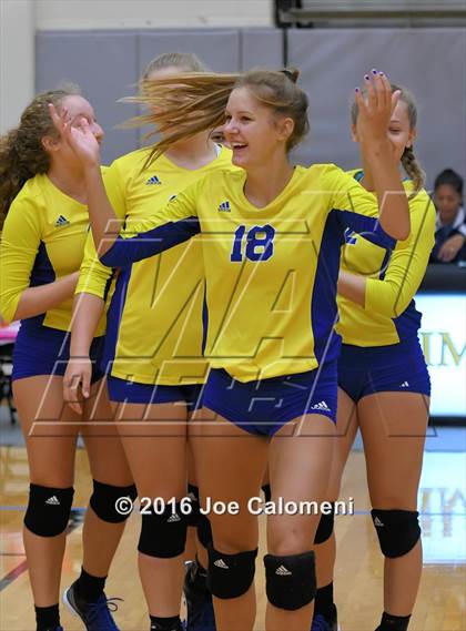 Thumbnail 3 in Clark vs Clemens (NEISD Invitational) photogallery.