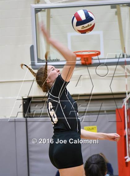 Thumbnail 3 in Clark vs Clemens (NEISD Invitational) photogallery.
