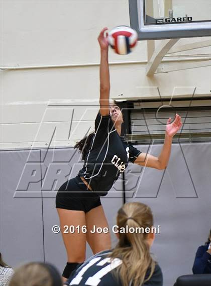 Thumbnail 2 in Clark vs Clemens (NEISD Invitational) photogallery.