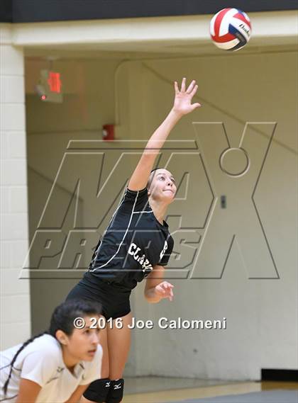 Thumbnail 3 in Clark vs Clemens (NEISD Invitational) photogallery.