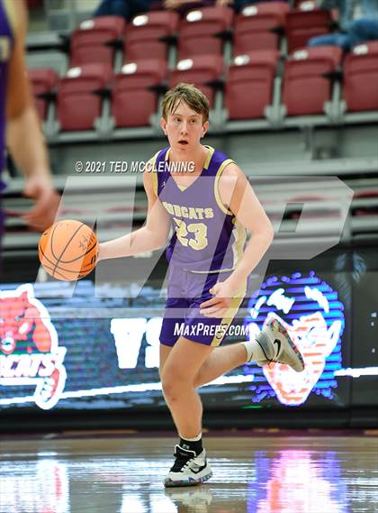 Thumbnail 2 in Southside vs. Berryville (AAA 4A State Round One) photogallery.