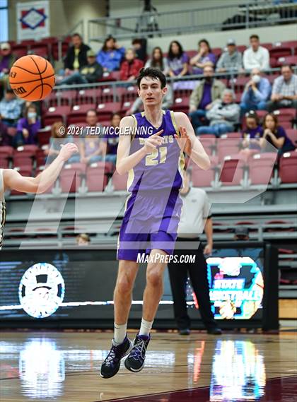 Thumbnail 3 in Southside vs. Berryville (AAA 4A State Round One) photogallery.