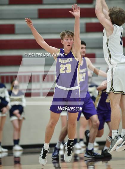 Thumbnail 1 in Southside vs. Berryville (AAA 4A State Round One) photogallery.