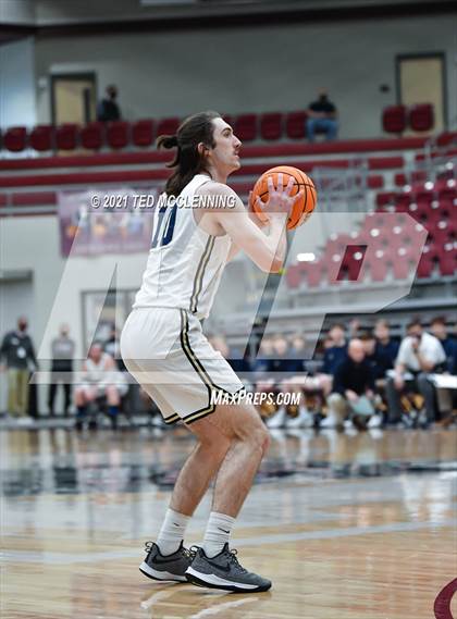 Thumbnail 3 in Southside vs. Berryville (AAA 4A State Round One) photogallery.