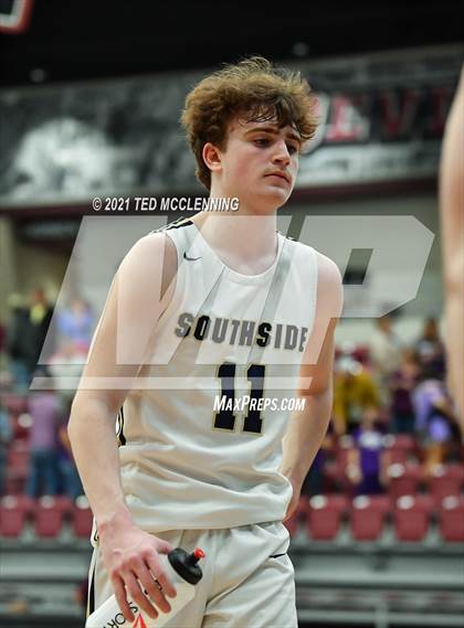 Thumbnail 3 in Southside vs. Berryville (AAA 4A State Round One) photogallery.