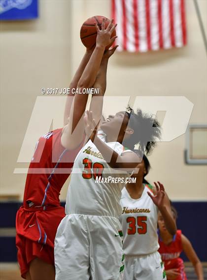 Thumbnail 2 in Antonian Prep Vs Houston [Sam] (SAISD Invitational) photogallery.