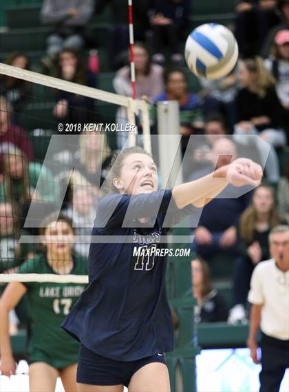 Thumbnail 2 in Lake Orion vs Stoney Creek (MHSAA Regional Semifinal) photogallery.