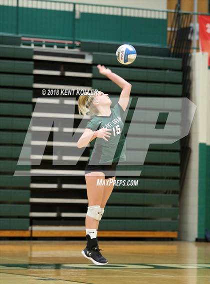 Thumbnail 3 in Lake Orion vs Stoney Creek (MHSAA Regional Semifinal) photogallery.