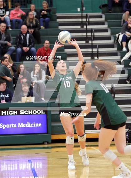 Thumbnail 3 in Lake Orion vs Stoney Creek (MHSAA Regional Semifinal) photogallery.