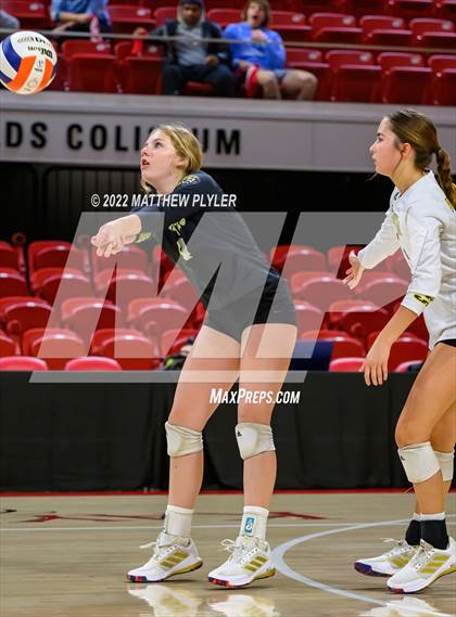 Thumbnail 3 in Union Academy vs Perquimans (NCHSAA 1A Final) (1 of 2 - the Game)  photogallery.