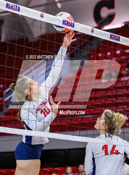 Thumbnail 2 in Union Academy vs Perquimans (NCHSAA 1A Final) (1 of 2 - the Game)  photogallery.