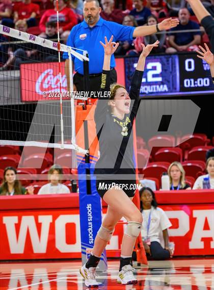Thumbnail 3 in Union Academy vs Perquimans (NCHSAA 1A Final) (1 of 2 - the Game)  photogallery.