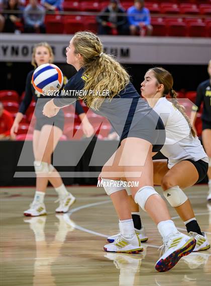 Thumbnail 3 in Union Academy vs Perquimans (NCHSAA 1A Final) (1 of 2 - the Game)  photogallery.
