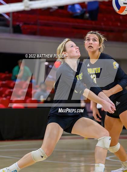 Thumbnail 3 in Union Academy vs Perquimans (NCHSAA 1A Final) (1 of 2 - the Game)  photogallery.