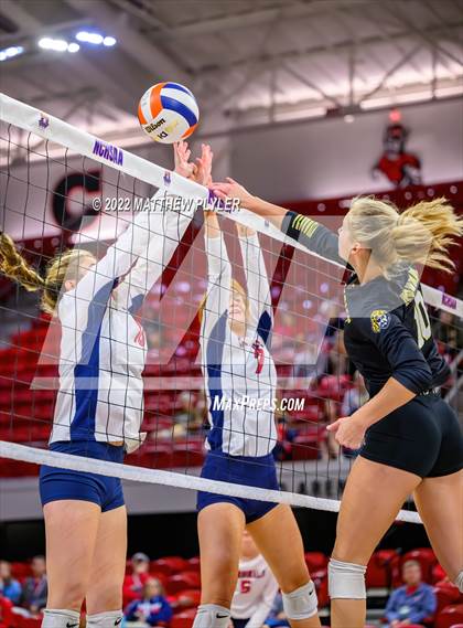 Thumbnail 1 in Union Academy vs Perquimans (NCHSAA 1A Final) (1 of 2 - the Game)  photogallery.