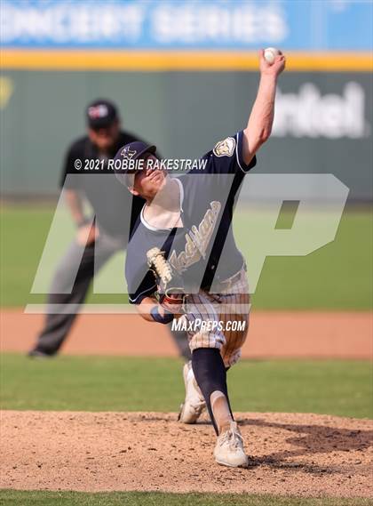 Thumbnail 1 in Keller vs. Rockwall-Heath (UIL 6A Final) photogallery.