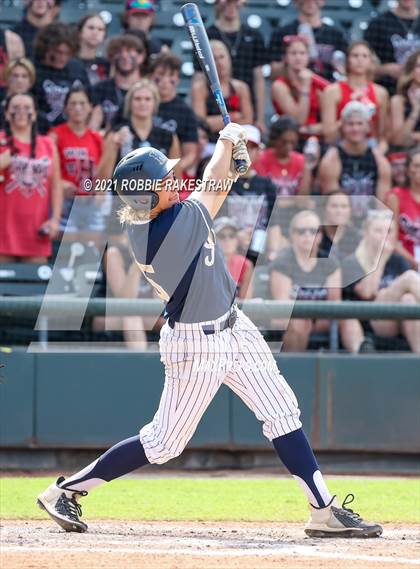 Thumbnail 3 in Keller vs. Rockwall-Heath (UIL 6A Final) photogallery.