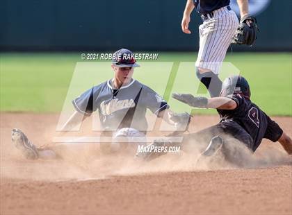 Thumbnail 2 in Keller vs. Rockwall-Heath (UIL 6A Final) photogallery.